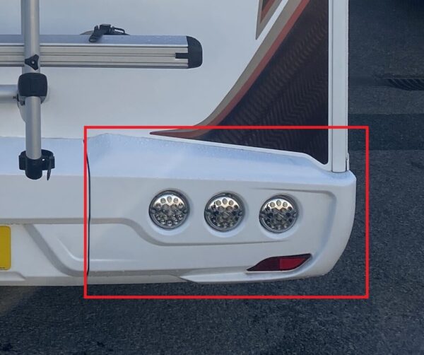 Auto Trail F-Line O/S Right bumper Will Fit F60, F62, F64, F68, F70, F72, F74 - Image 2