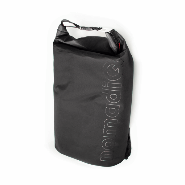 nomadiQ Cooling backpack for portable gas grill