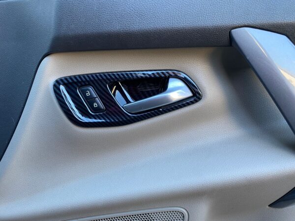 Transit Custom crew cab  Tourneo 2016-20 Carbon effect Inner Door Handle Cover - Image 12