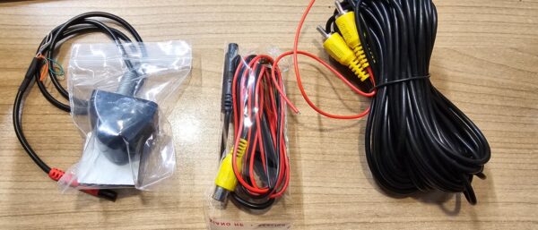Campervan FHD 1080 reversing camera with 7 inch LED Monitor - Image 7