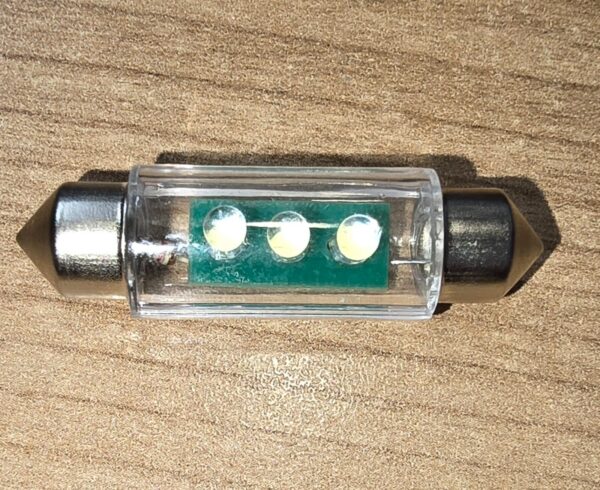 12v LED festoon bulb 39mm X 5 - Image 2